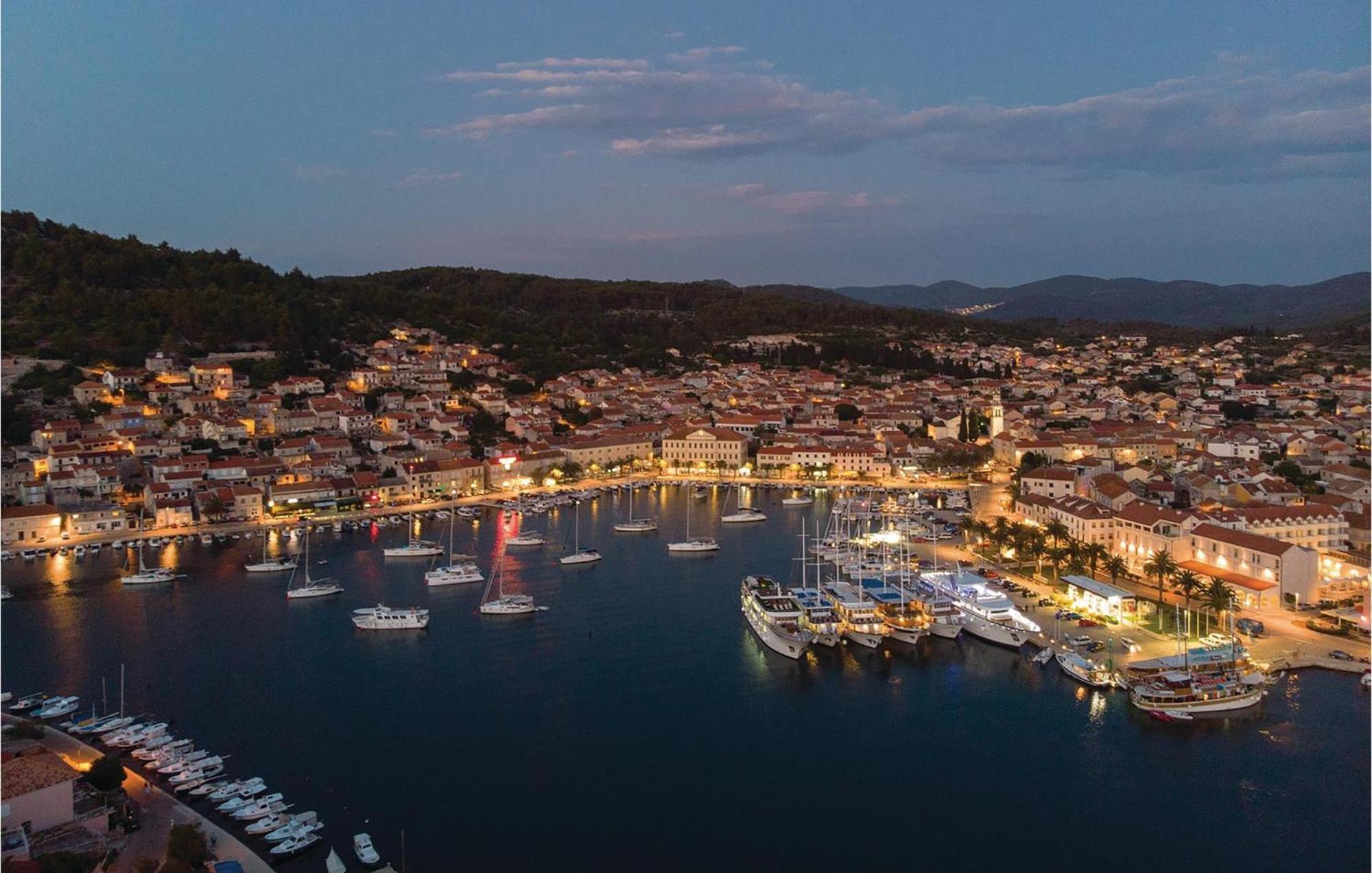 Nice Home In Tankaraca With House Sea View Vela Luka Exterior foto